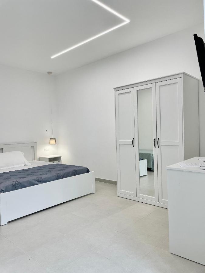 Seashell Guest House Torre Marino ภายนอก รูปภาพ